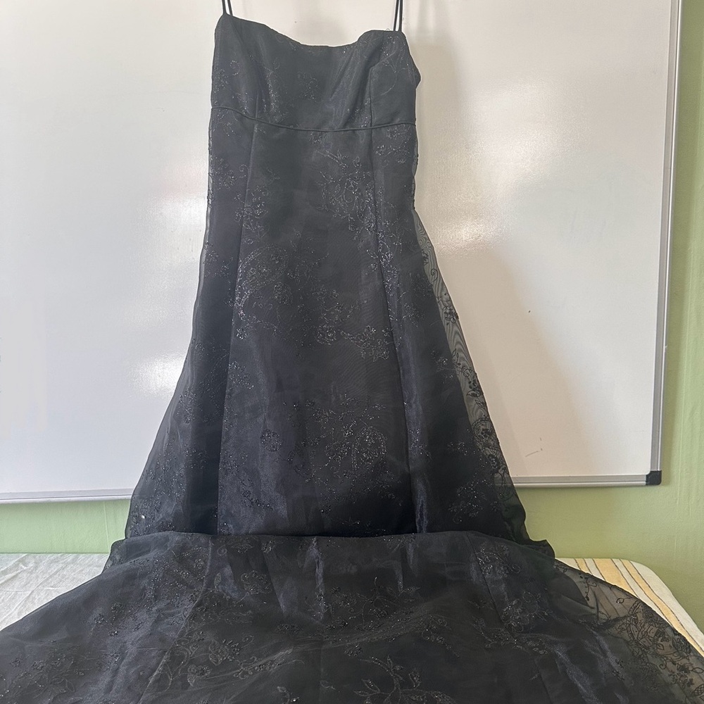 Sz. 5/6 Prom Dress - Morgan and Co. by Linda Bernell